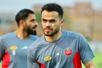 بازگشت اورونوف به تمرین پرسپولیس