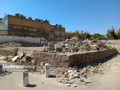 گزارش تصویری | تخریب کامل ساختمان قدیمی نان رضوی
