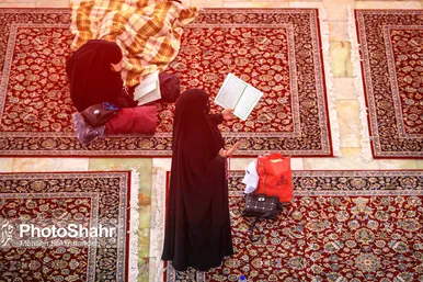 مراسم احیاء شب ۲۱ ماه مبارک رمضان در حرم مطهر رضوی