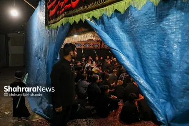 آیین سینی گردانی حضرت قاسم علیه السلام در شب هشتم محرم