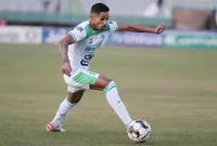 مذاکره پرسپولیس با مدافع استقلالی