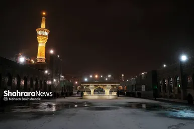 بارش برف زمستانی در حرم مطهر رضوی