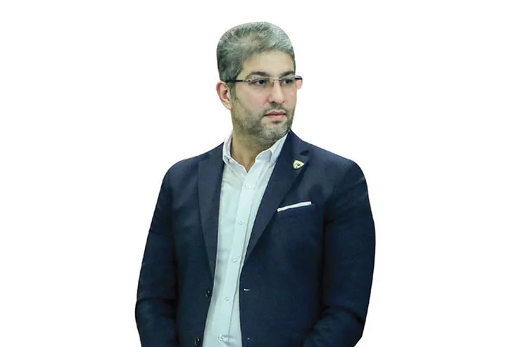تیمی در شأن مردم مشهد می‌بندیم