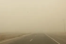 ویدئو | طوفان و گرد خاک شدید در جاده تربت جام و فریمان (۲۳ دی ۱۴۰۲)