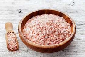 آیا نمک صورتی از سفید مفیدتر است؟