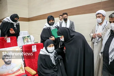 تجلیل از پیشکسوتان دفاع مقدس خراسان رضوی همزمان با سراسر کشور