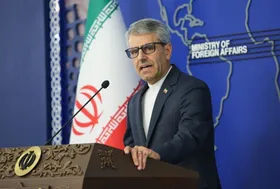 واکنش بقائی به اختلال در گذرگاه&zwnj;های مرزی ایران و پاکستان | در حال رایزنی برای رفع مشکل هستیم