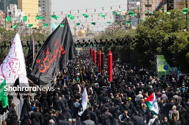 عکس‌هایی از مراسم جاماندگان اربعین در مشهد (۴ شهریور ۱۴۰۳)