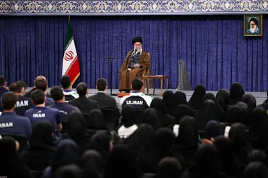 عکس‌هایی از دیدار مدال‌آوران ورزشی و علمی با رهبر انقلاب (۲۸ مهرماه ۱۴۰۴)