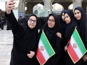 الگوی سوم زن مسلمان درصدد جمع بین نقش سنتی و کنش اجتماعی است