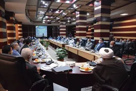 مشاور وزیر اطلاعات: مردم با رأی خود در انتخابات مانع حضور مسئولین بی&zwnj;کفایت شوند