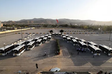 آیین رونمایی از 30 دستگاه میدل باس