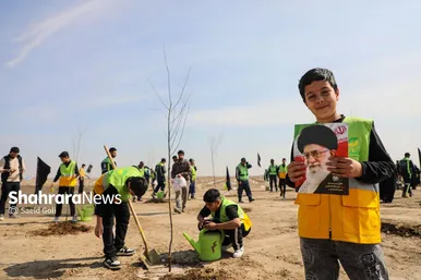 گزارش تصویری | پویش درختکاری در بوستان کرامت مشهد (۱۶ اسفند ۱۴۰۴)