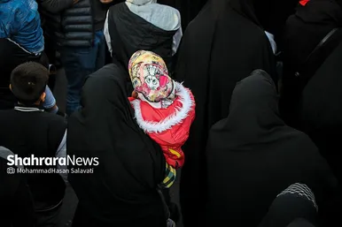 تشییع دو تن از شهدای حمله تروریستی کرمان در مشهد