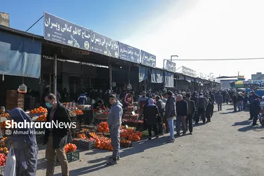 بازار مشهد در آستانه شب یلدا