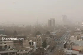 هشدار خودمراقبتی محیط زیست برای شهروندان مشهدی درپی ماندگاری گردوغبار (۲ شهریور ۱۴۰۴)