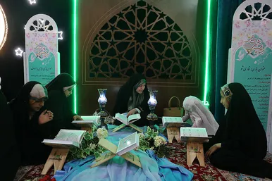 شانزدهمین نمایشگاه قرآن و عترت مشهد