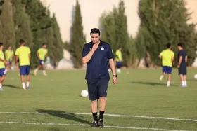 نکونام: نمی&zwnj;توانم تنها بجنگم + عکس
