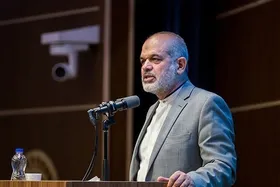وزیر کشور: سازندگان شعار&zwnj; &laquo;زن، زندگی، آزادی&raquo;، آزادی را در بی حجابی و بی حیایی زنان می&zwnj;بینند