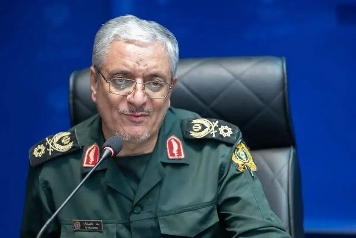 سردار طلایی نیک: دشمن به دنبال فرار آبرومندانه از باتلاق جنگ است
