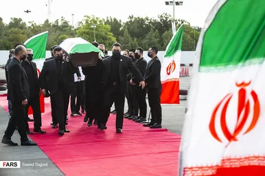 تشییع پیکر زنده‌یاد «ارشا اقدسی»