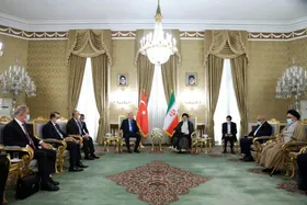 مذاکرات فشرده اردوغان و رئیسی پشت در&zwnj;های بسته