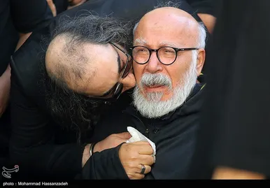 عکس‌هایی از تشییع پیکر رضا داودنژاد