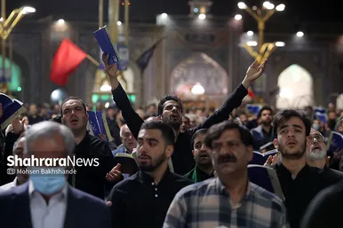 مراسم احیاء شب ۲۱ ماه رمضان در حرم مطهر رضوی