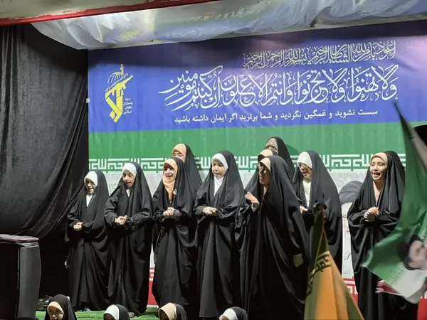 شهردار مشهد: ملت ایران در طول تاریخ نشان داده که در لحظات سخت کنار یکدیگر می‌ایستد