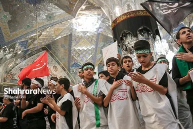 گزارش تصویری | اجتماع نوجوانان عاشورایی در سیزدهمین سوگواره «احلی من العسل» در حرم امام‌رضا(ع)