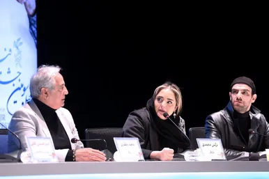 گزارش تصویری | فتوکال و نشست خبری فیلم «دست تنها» با حضور علی اوجی و نرگس محمدی
