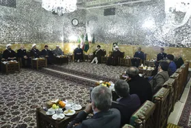 تأکید امام جمعه مشهد، استاندار خراسان رضوی و تولیت آستان قدس بر ضرورت هم&zwnj;افزایی ملی برای رفع مشکلات زائران رضوی