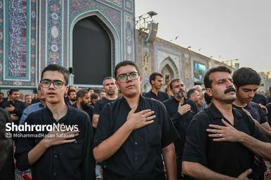 گزارش تصویری | آیین چهارپایه خوانی عصر شهادت امام رضا (ع) در حرم مطهر رضوی