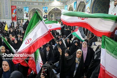 اجتماع همبستگی با جبهه مقاومت فلسطین در صحن قدس حرم مطهر رضوی