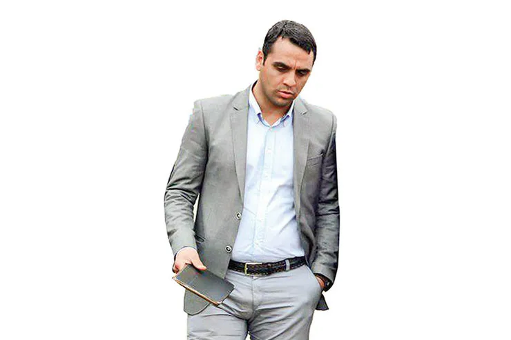 اگر ۵ یا ۶ ورزشگاه هم آماده شود، لیگ را شروع می‌کنیم