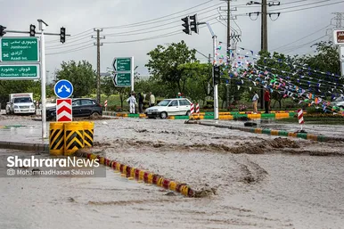عکس‌هایی از سیلاب در خیابان‌های مشهد (۲۹ اردیبهشت ۱۴۰۳)