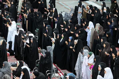 نماز عید قربان در حرم مطهر رضوی