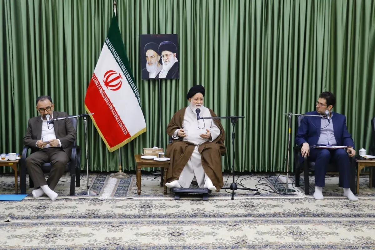 تصویب تشکیل شورای متمرکز هنری در خراسان رضوی | آیت‌الله علم‌الهدی: همه فعالیت‌های هنری را با هویت زیارتی مشهد تطبیق دهید