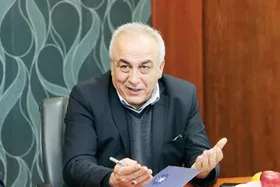 سیادت: باید از فرصت به وجود آمده در منطقه برای گسترش تجارت میان ایران و افغانستان استفاده کرد
