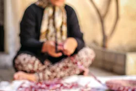 روایتی از بانوان دارای مشاغل خُرد که از حمایت و کمترین حقوق نیز بی&zwnj;بهره&zwnj;اند