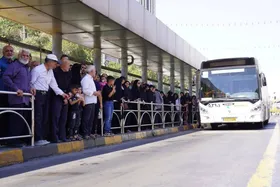 سرویس&zwnj;دهی رایگان ناوگان اتوبوسرانی مشهد به&zwnj;مناسبت &laquo;راهپیمایی ۲۲بهمن&raquo; ۱۴۰۴