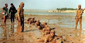 ویدئو | لحظه خداحافظی غواصان ایرانی پیش از عملیات کربلای ۴
