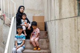گفت&zwnj;وگو با عارفه کفایت، نوجوان فداکاری که در روزهای تلخ بی مادری برای آینده ای روشن می جنگد