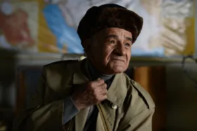 &laquo;پرویز خان&raquo; سینما آنلاین + زمان اکران آنلاین