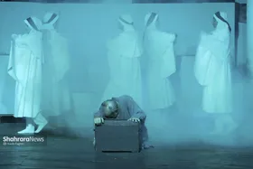 نمایش &laquo;خورشید کاروان&raquo;