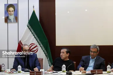 گزارش تصویری | مراسم تجلیل شهرداری از افتخارآفرینان فوتبال پایه مشهد در کشور