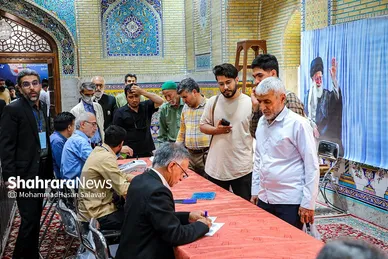عکس‌هایی از مرحله دوم انتخابات چهاردهمین دوره ریاست‌جمهوری در مشهد (۶)