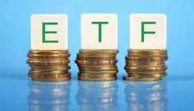 باقی&zwnj;مانده سهام دولت در بانک&zwnj;ها در قالب صندوق (ETF) دارا سوم واگذار می&zwnj;شود