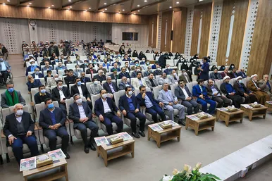 نشست صمیمی شهردار مشهد با جامعه قرآنی