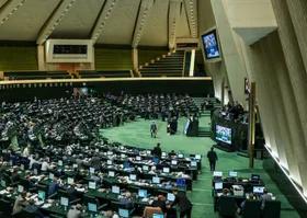 موافقت کمیسیون اقتصادی مجلس با صلاحیت وزیر پیشنهادی صمت